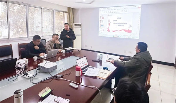 金海岸咨询集团江苏分公司总经理丁华老师