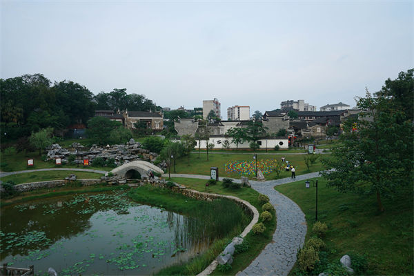 赣州企业如何通过年度经营计划咨询公司实现目标落地？